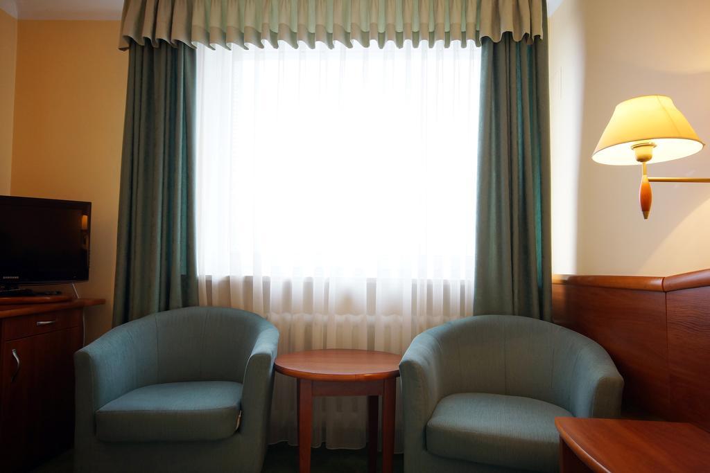 Hotel Kamena Хелм Экстерьер фото