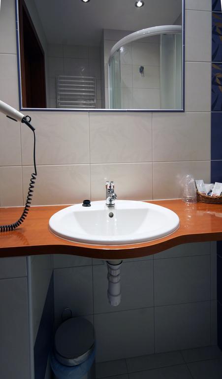 Hotel Kamena Хелм Экстерьер фото